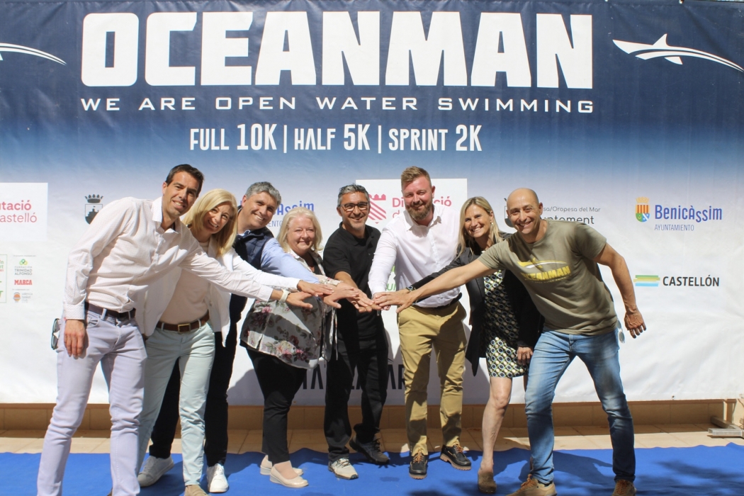 La Diputación de Castellón impulsa la Oceanman Costa Azahar y ensalza la participación de 700 nadadores de 38 nacionalidades