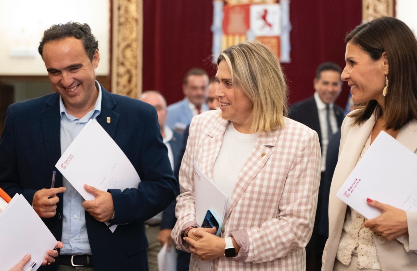 La Diputació de Castelló millora l'eficiència energètica en l'enllumenat públic de 22 municipis de menys de 500 habitants amb una inversió superior a un milió d'euros